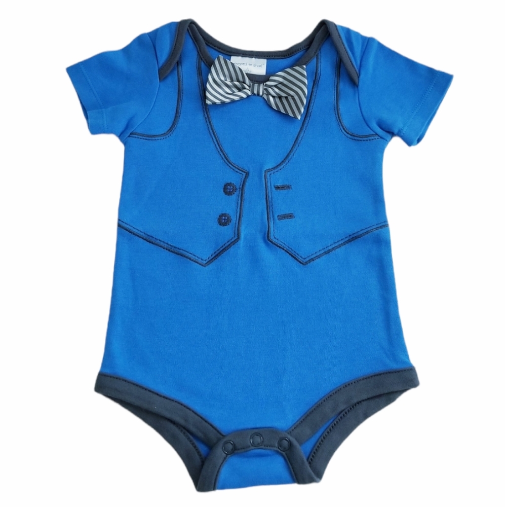 3/$25 Dressed to Drool Baby Boy Bow Tie Onesie Size 9 Months